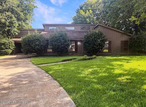 328 S Longmeadow Court, Ridgeland, MS, 39157 | Card Image