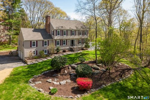 19 Crabapple Ln, Sandy Hook, CT, 06482-1539 | Card Image