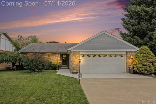 14355 Westlake St, Taylor, MI, 48180-7903 | Card Image