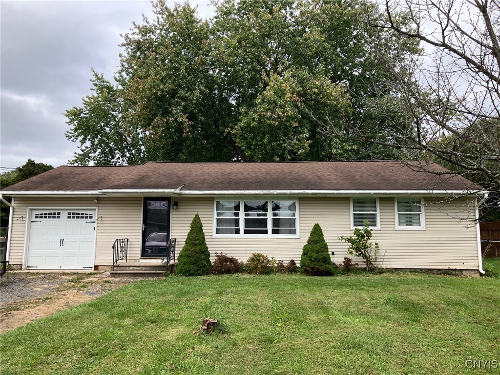 Mott Rd, Baldwinsville, NY 13027