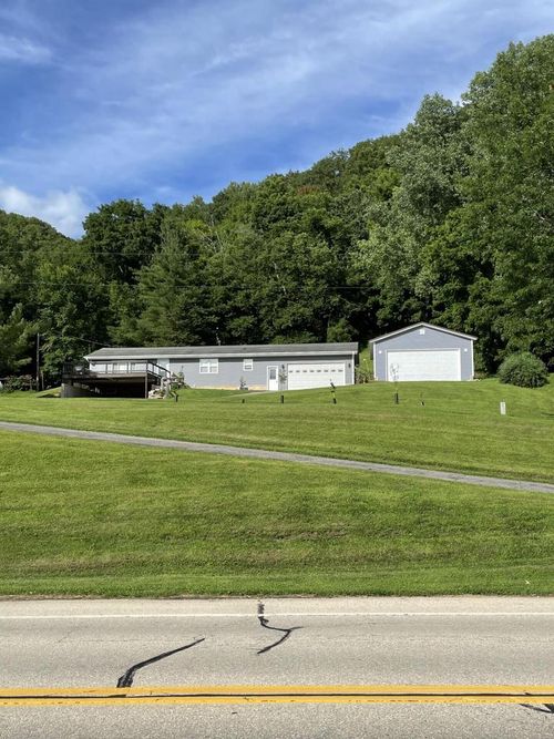 15953 State Highway 35, Ferryville, WI, 54628 | Card Image