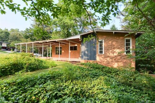 3861 Foxford Dr, Atlanta, GA, 30340-4405 | Card Image