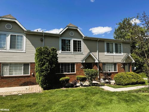 29740 Amy Ln, Chesterfield, MI, 48047-5727 | Card Image