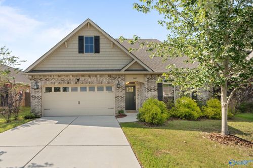 5007 Clearwater Creek Rd Se, Brownsboro, AL, 35741-8700 | Card Image