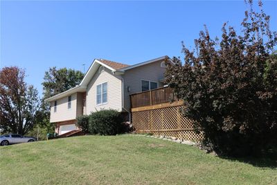 21655 Westview Road, House other with 3 bedrooms, 3 bathrooms and 2 parking in Carlyle IL | Image 3