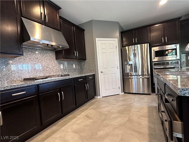 124 Dunblane St, House other with 4 bedrooms, 3 bathrooms and null parking in Henderson NV | Image 13
