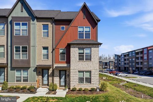 3311 Streamlet Ln, LAUREL, MD, 20724-1339 | Card Image