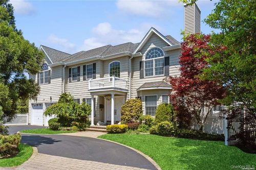 118 Ocean Ave, Woodmere, NY, 11598-1443 | Card Image
