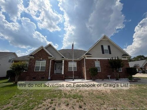 3906 Tasha Dr, Hope Mills, NC, 28348-2095 | Card Image