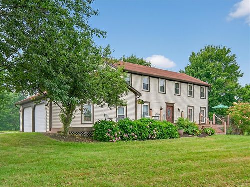 2939 Canandaigua Rd, Macedon, NY, 14502-9340 | Card Image