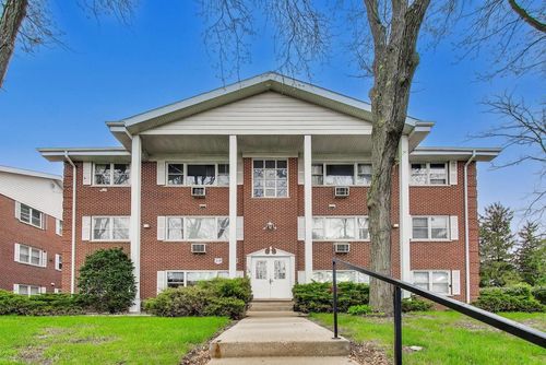 2c-205 Country Club Drive, Lake Geneva, WI, 53147 | Card Image