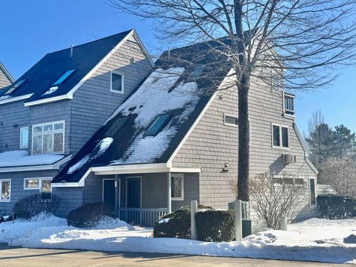 52-146 W Grand Avenue, Old Orchard Beach, ME, 04064 | Card Image