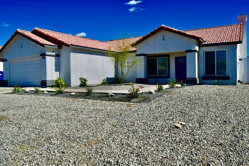 31580 Via Pared, Thousand Palms, CA, 92276-3351 | Card Image