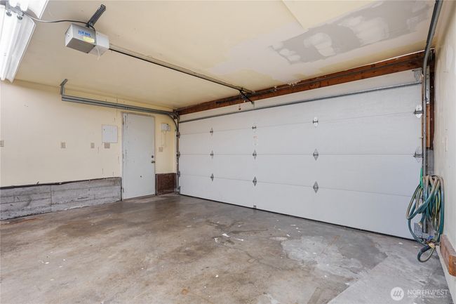 22109 93 Rd Pl W, House other with 3 bedrooms, 3 bathrooms and 2 parking in Edmonds WA | Image 15