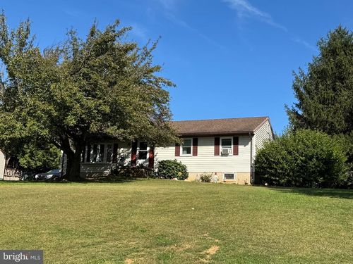 908 Sunrise Ln, WRIGHTSVILLE, PA, 17368-9780 | Card Image