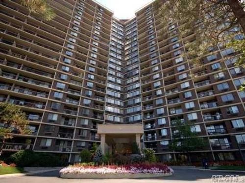 apt-17h-2 Bay Club Dr, Bayside, NY, 11360-2930 | Card Image