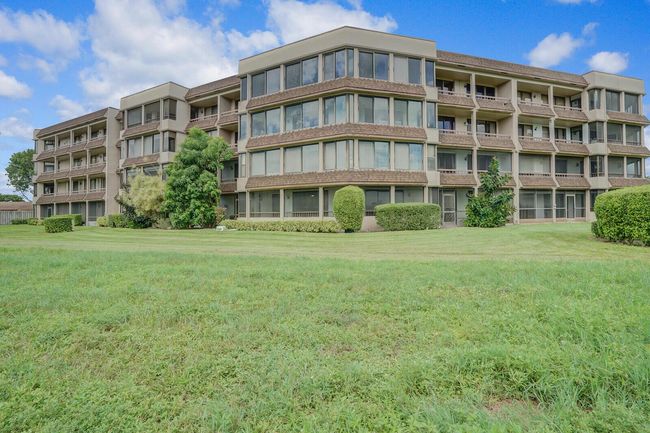 APT-104 - 4770 Fountains Dr S, Condo with 2 bedrooms, 2 bathrooms and null parking in Lake Worth FL | Image 33