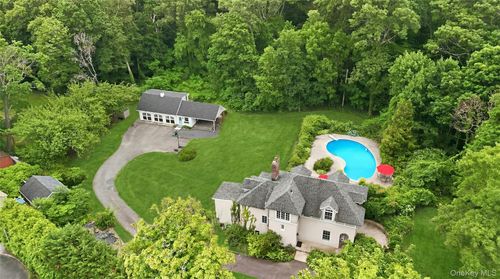 14 Terra Mar Dr, Halesite, NY, 11743-1449 | Card Image