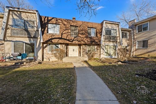 8-2924 Roberts Dr, Woodridge, IL, 60517-1507 | Card Image