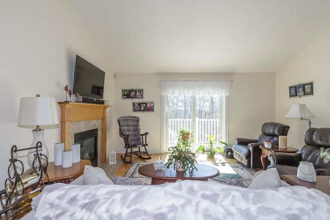 29 Shaker Hill Rd, Condo with 2 bedrooms, 2 bathrooms and null parking in Hooksett NH | Image 17
