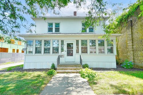 63 Parker St, Springfield, MA, 01151-2221 | Card Image