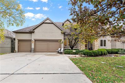 20116 W 92nd Street, House other with 5 bedrooms, 5 bathrooms and null parking in Lenexa KS | Image 2