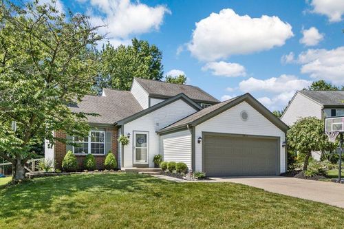 8975 Newmills Ln, Lewis Center, OH, 43035-8412 | Card Image