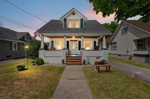 318 Earl Ave, Oneida, NY, 13421-1916 | Card Image