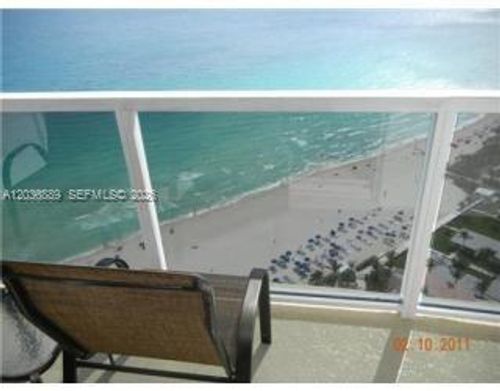 1403-18001 Collins Ave, Sunny Isles Beach, FL, 33160-2722 | Card Image