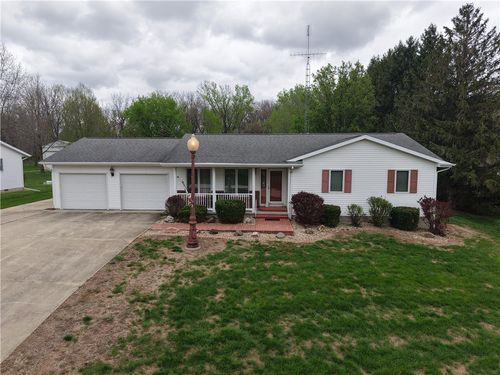 24 Boarman Dr, Shelbyville, IL, 62565-9054 | Card Image