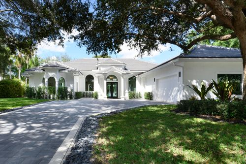 2557 Seminole Cir, West Palm Beach, FL, 33409-7460 | Card Image