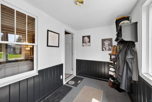 413 Carlton Ave W, Cloquet, MN, 55720 | Card Image