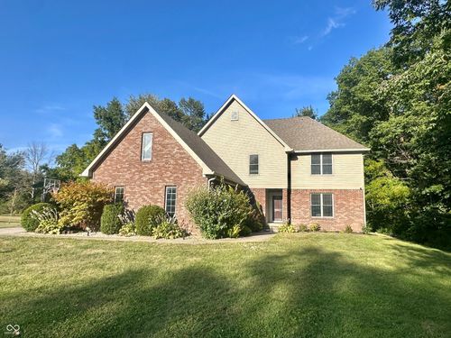 202 Lincoln Hls, Coatesville, IN, 46121-8944 | Card Image