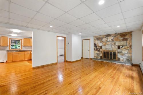 272 Brewster Hill Rd, Brewster, NY, 10509-3945 | Card Image