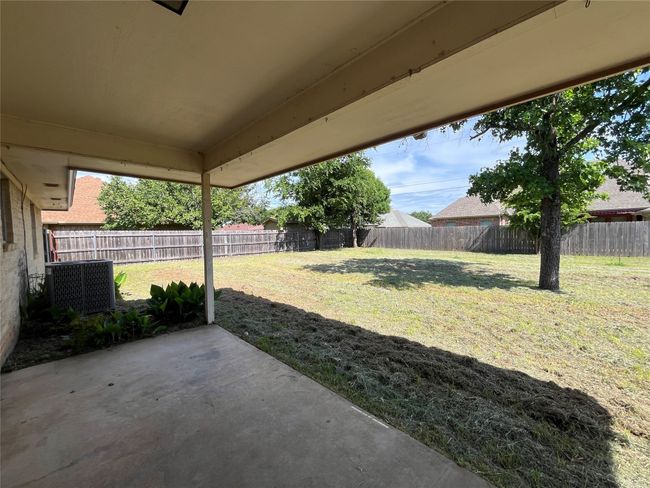 Covered Back Patio | Image 18