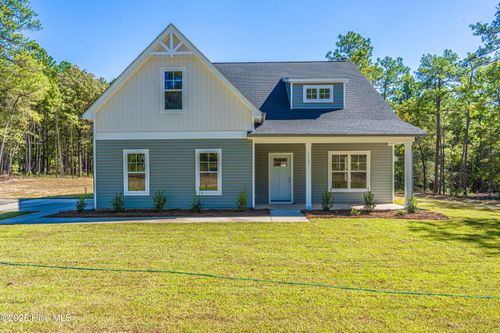 355 Shaw Rd, Cameron, NC, 28326-8469 | Card Image