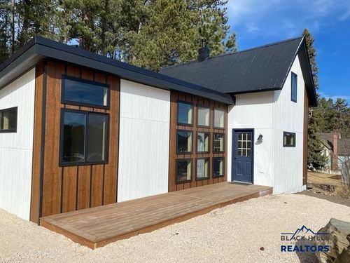 515 Pine Ave, Hill City, SD, 57745 | Card Image