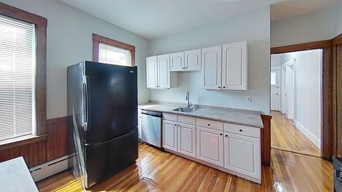 3-152 Minot St, Boston, MA, 02122-2669 | Card Image