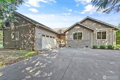 9785 Stillwater Ln, Blaine, WA, 98230-5508 | Card Image