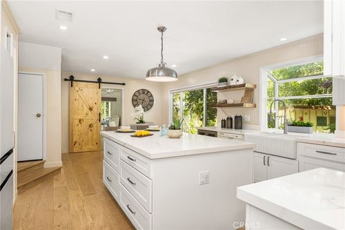 29422 Modjeska Canyon Rd, Silverado, CA, 92676-9786 | Card Image