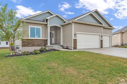 32468 168th Ct, Gardner, KS, 66030-6603 | Card Image