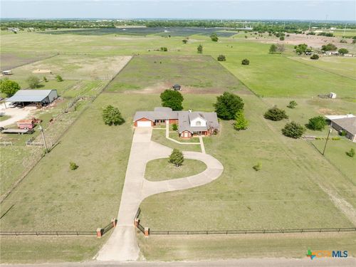 411 Wade Rd, Eddy, TX, 76524-3969 | Card Image
