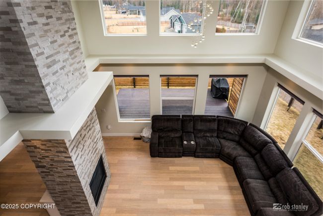 Living Rm 3 | Image 7