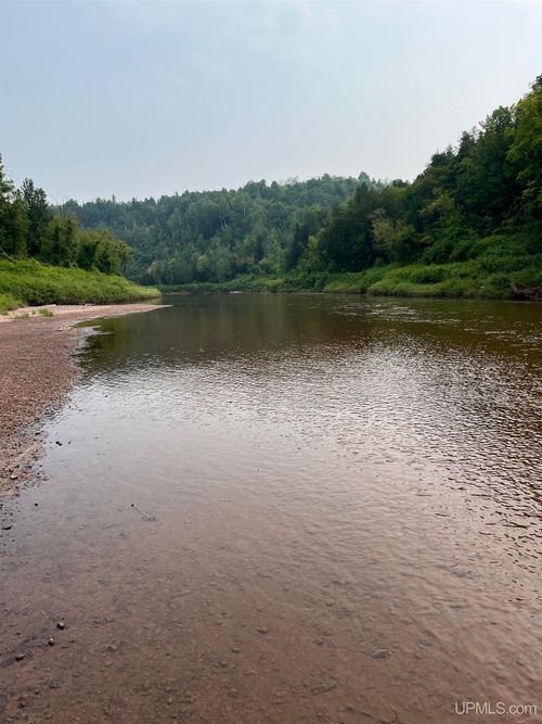 TBD Forest Road 690 Camp, Ontonagon, MI, 49953 | Card Image