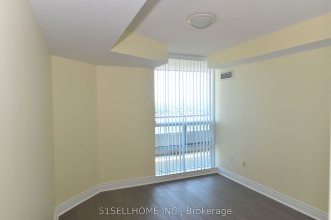 1810 - 60 Brian Harrison Way, Condo with 2 bedrooms, 1 bathrooms and null parking in Scarborough ON | Image 5