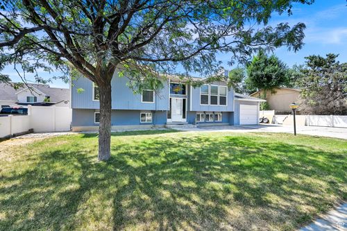9242 Laura Anne Way, Sandy, UT, 84094-3028 | Card Image