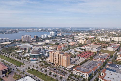 apt-705-651 Okeechobee Blvd, West Palm Beach, FL, 33401-6036 | Card Image