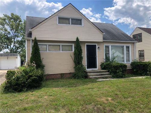 19812 Stockton Ave, Maple Heights, OH, 44137-1857 | Card Image