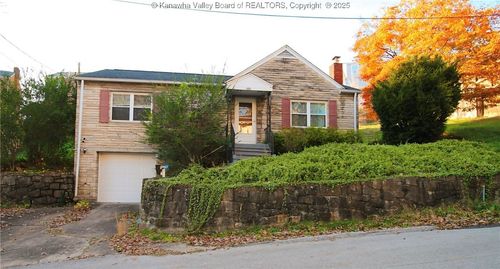 333 Grove Avenue, Charleston, WV, 25302 | Card Image