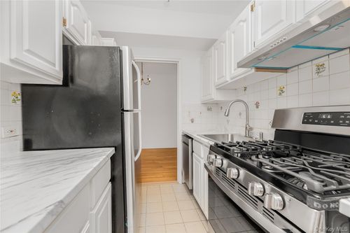 apt-2d-766 Palmer Rd, Yonkers, NY, 10708-3313 | Card Image